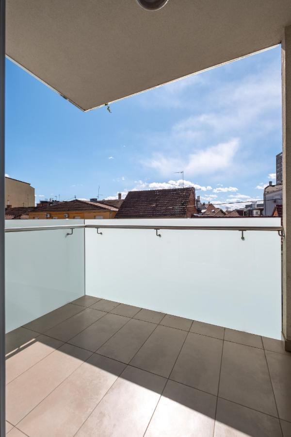 Apartment Zagreb, 0-24, Self Service Check-In, Free Parking Luaran gambar