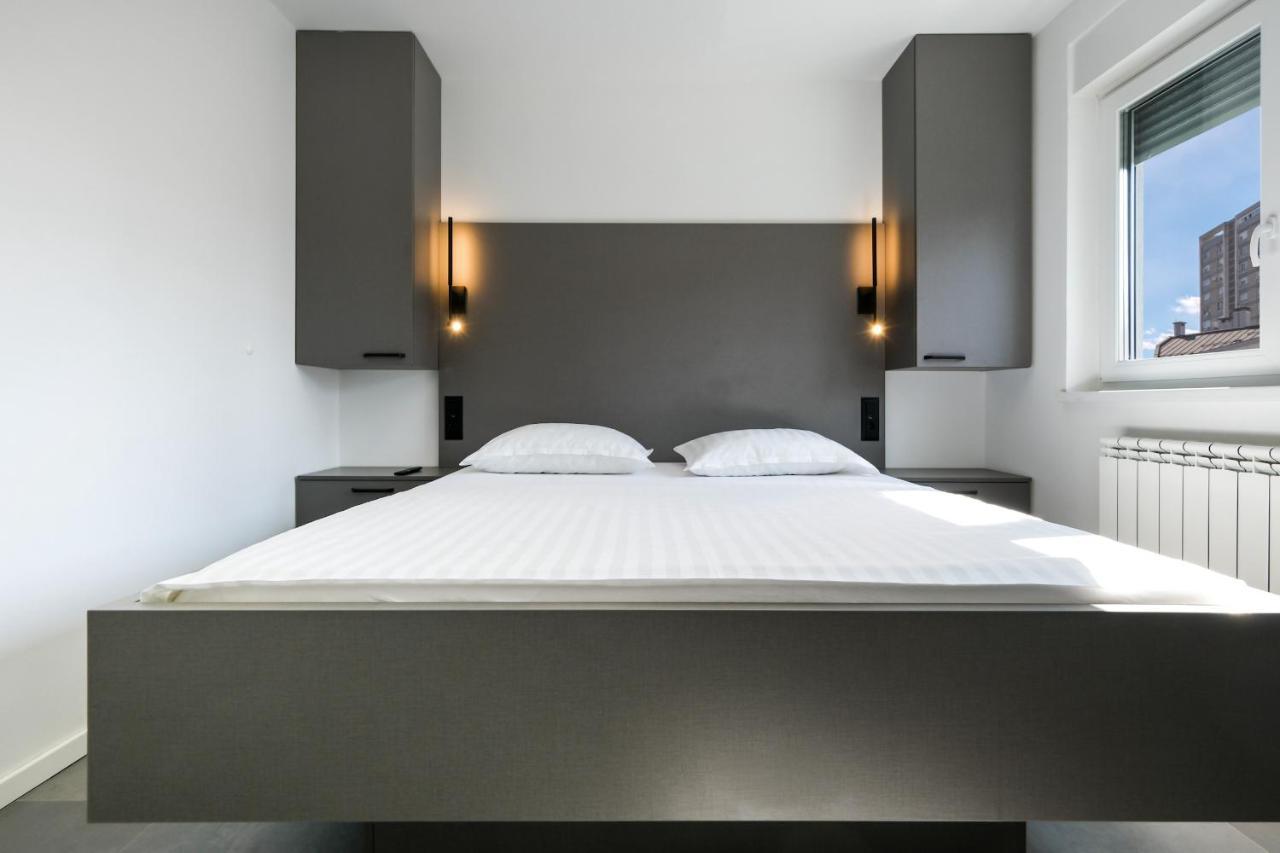 Apartment Zagreb, 0-24, Self Service Check-In, Free Parking Luaran gambar