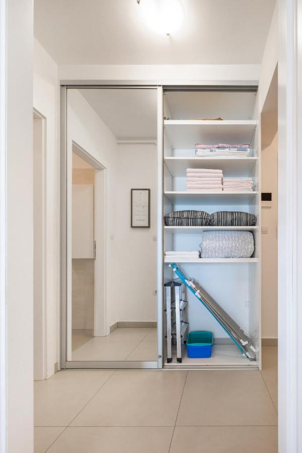 Apartment Zagreb, 0-24, Self Service Check-In, Free Parking Luaran gambar