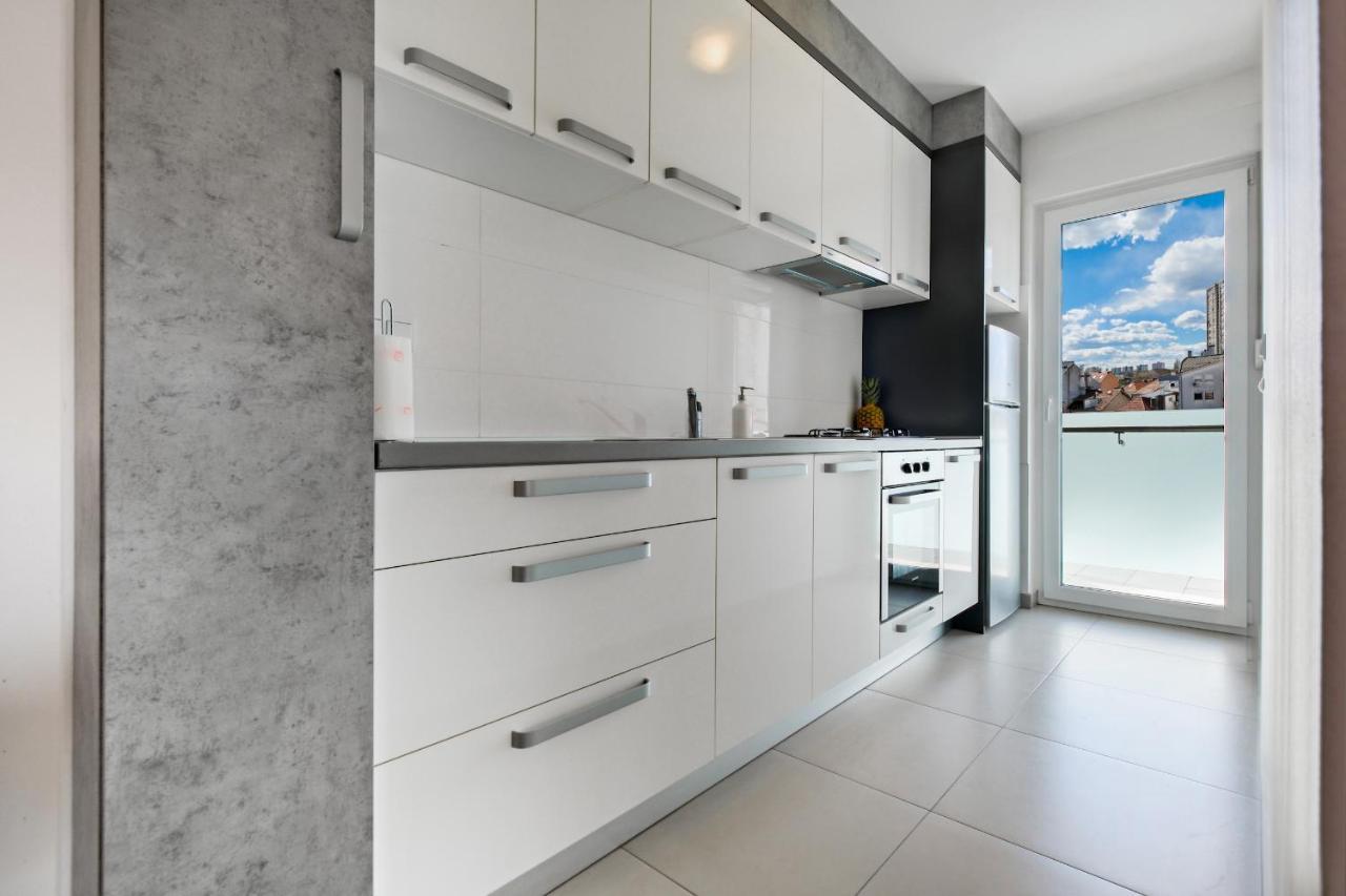 Apartment Zagreb, 0-24, Self Service Check-In, Free Parking Luaran gambar