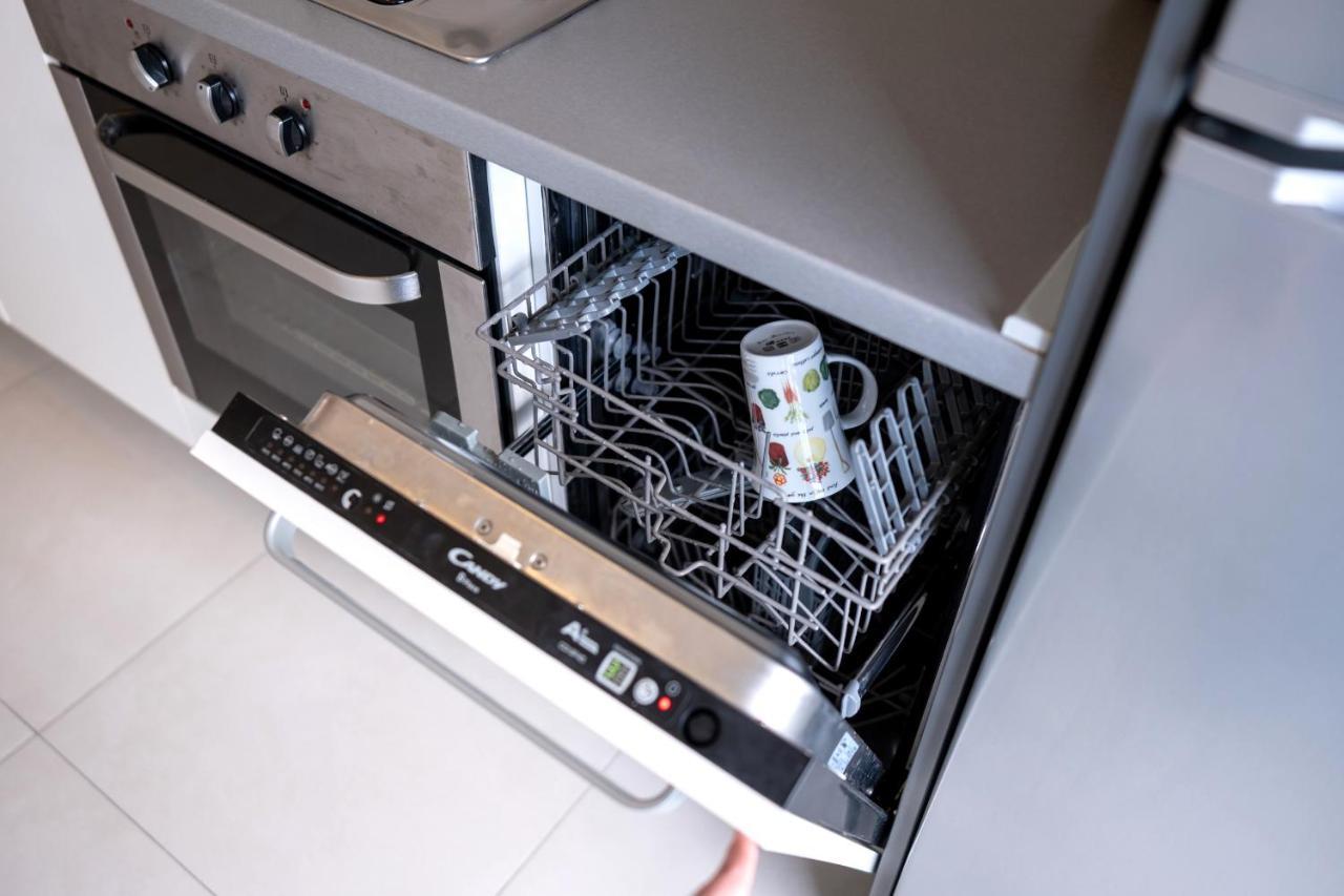 Apartment Zagreb, 0-24, Self Service Check-In, Free Parking Luaran gambar